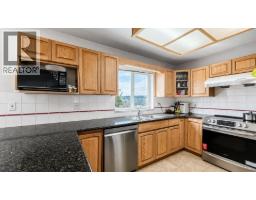 1161 Coutts Way, Port Coquitlam, BC V3C6B6 Photo 11