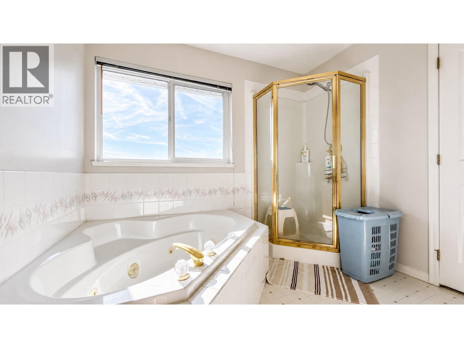 1161 COUTTS WAY, Port Coquitlam
