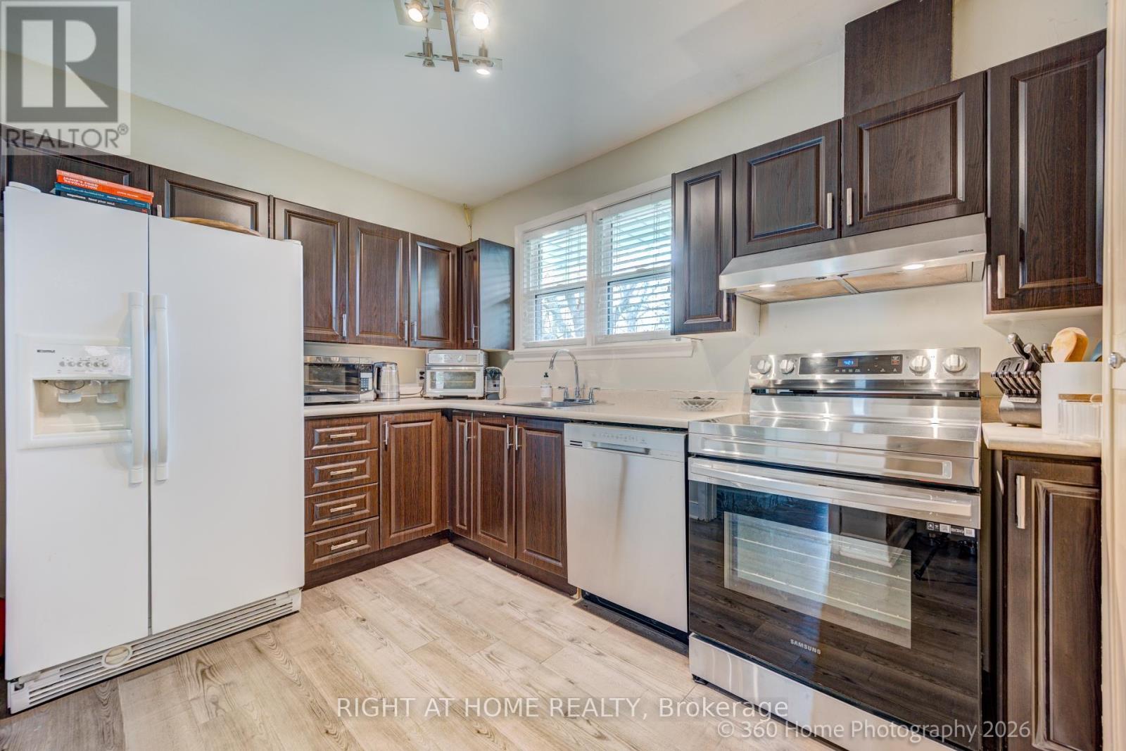 1493 CONSTANCE DRIVE - 11