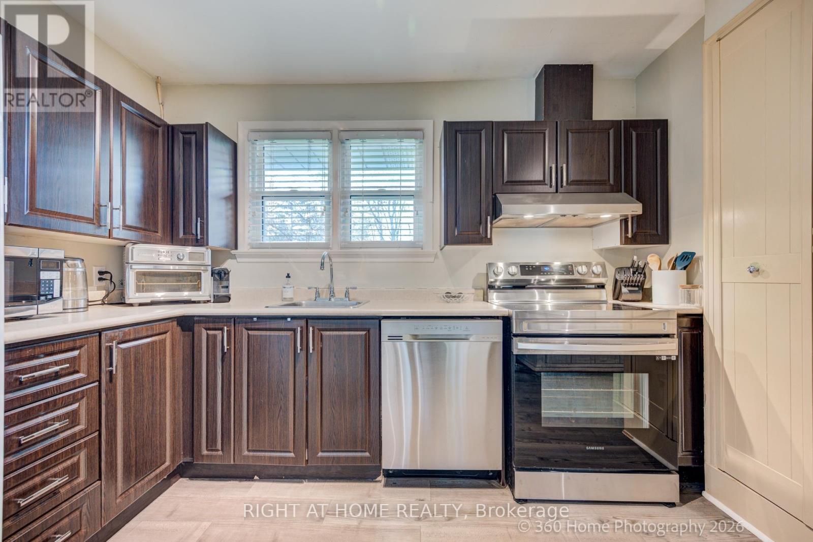 1493 CONSTANCE DRIVE - 12