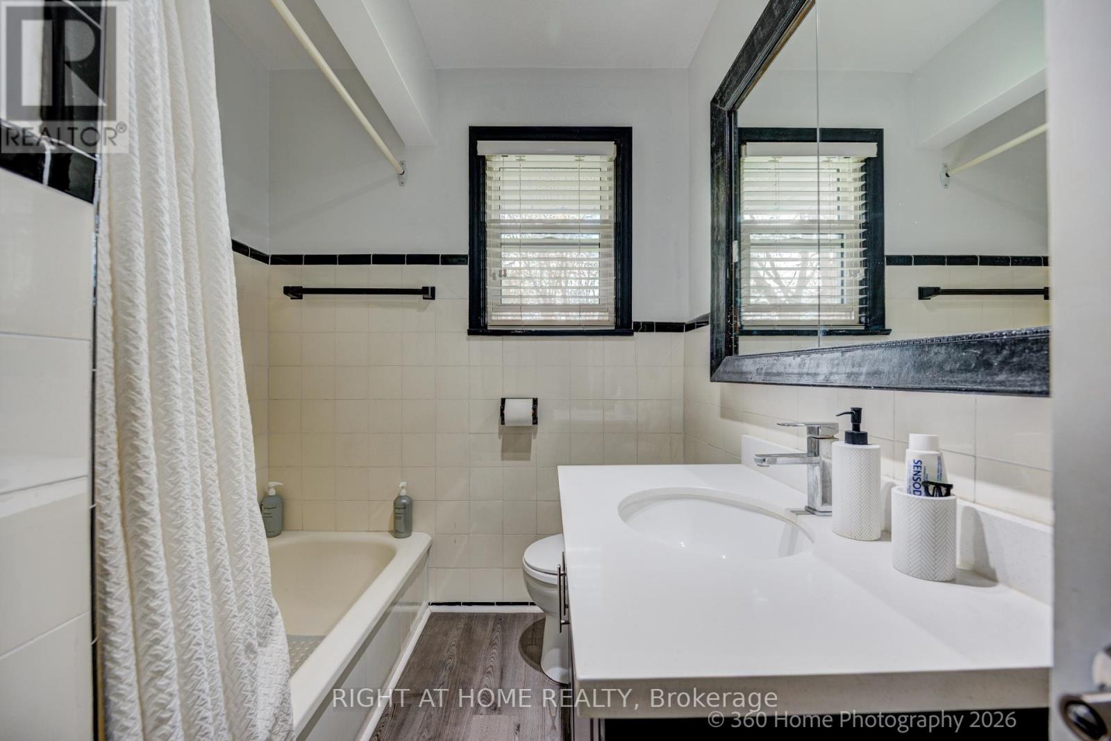 1493 CONSTANCE DRIVE - 19