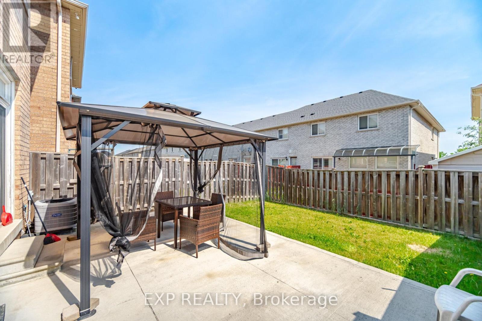 37 TOTTEN DRIVE - 30