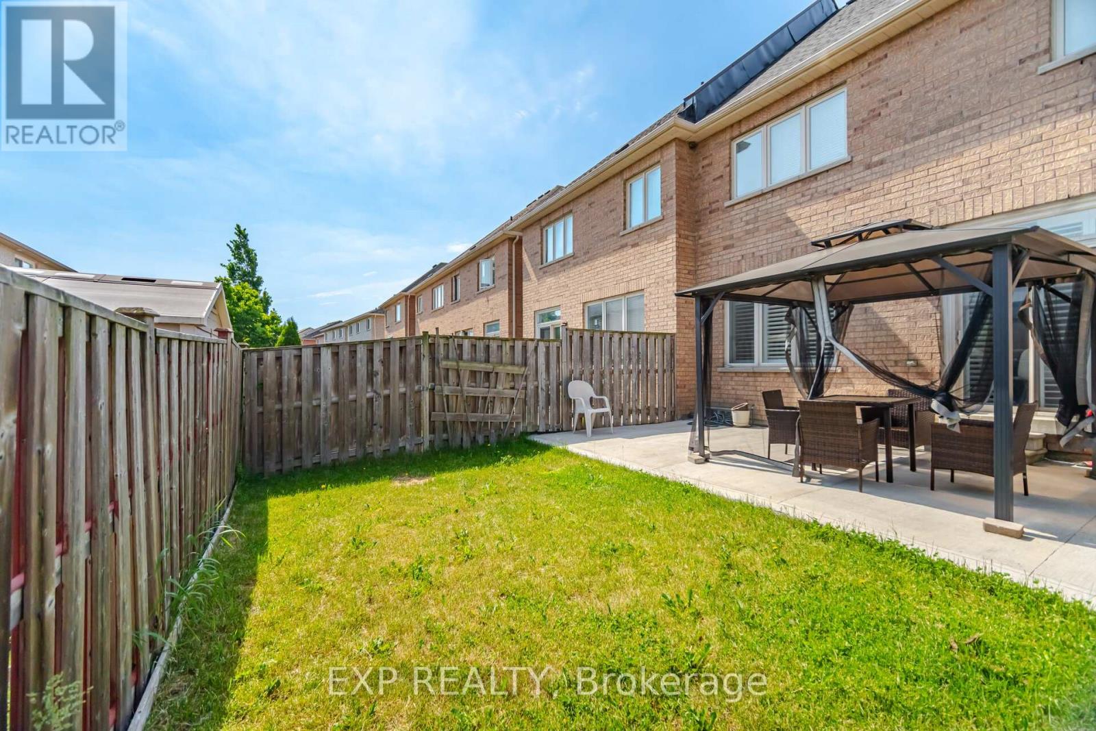 37 TOTTEN DRIVE - 32