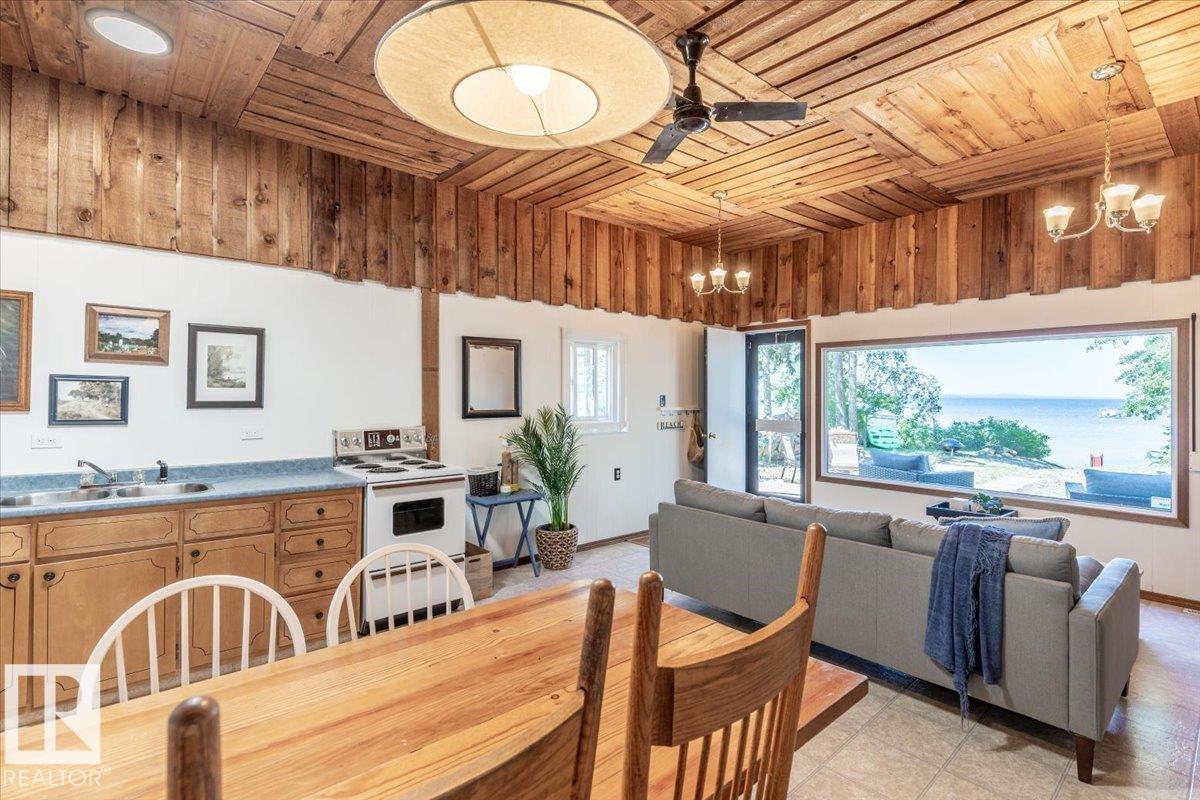 101 1st Ave Mameo Beach - 16