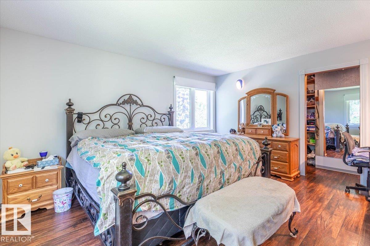 #8 465070 RGE ROAD 20 - 16