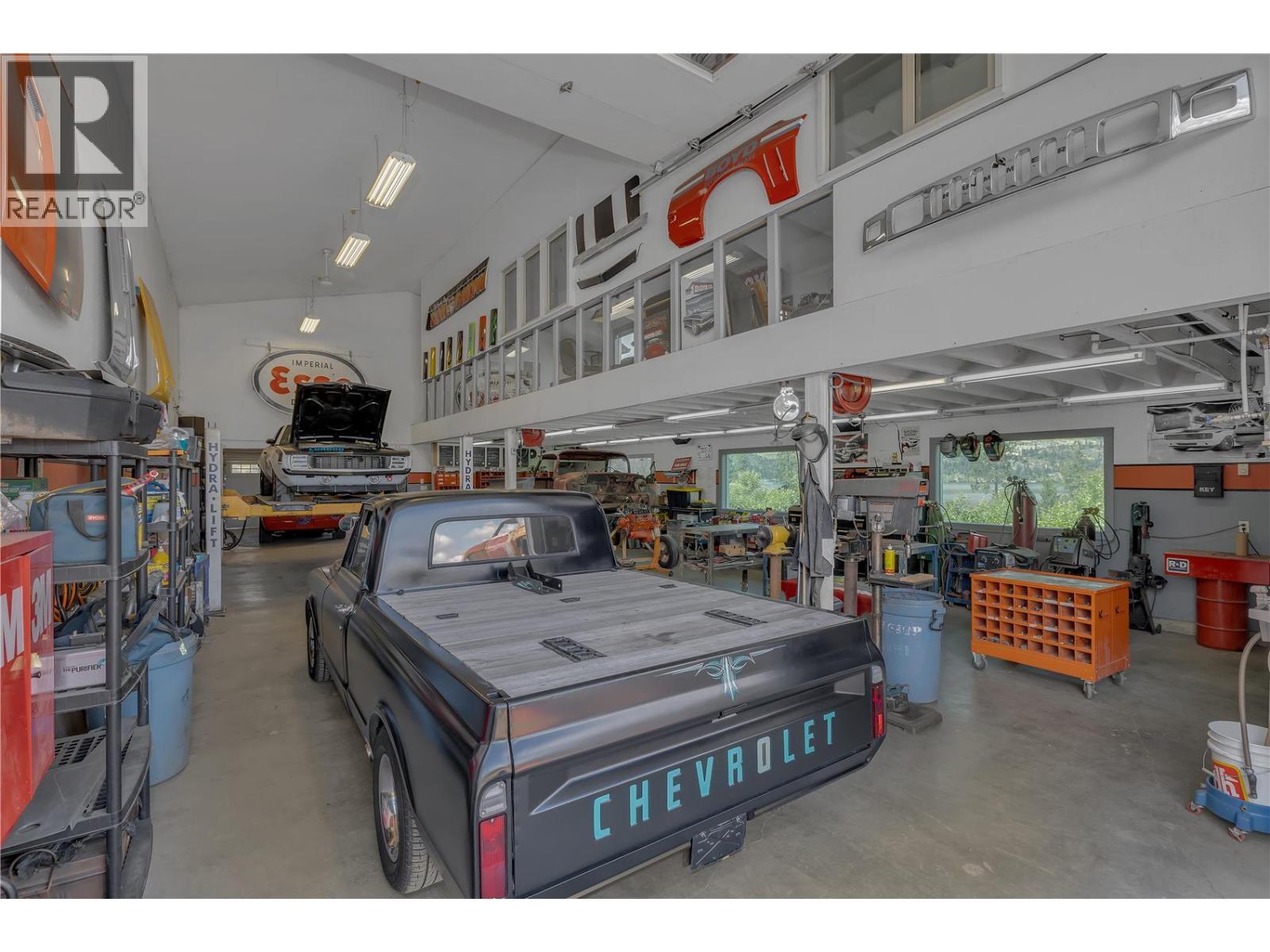 4511 Crawford Road - 90