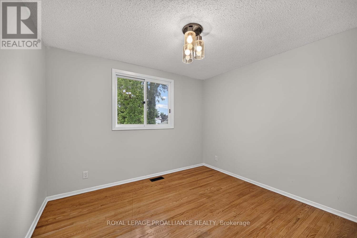 59 ABBOTT STREET - 15