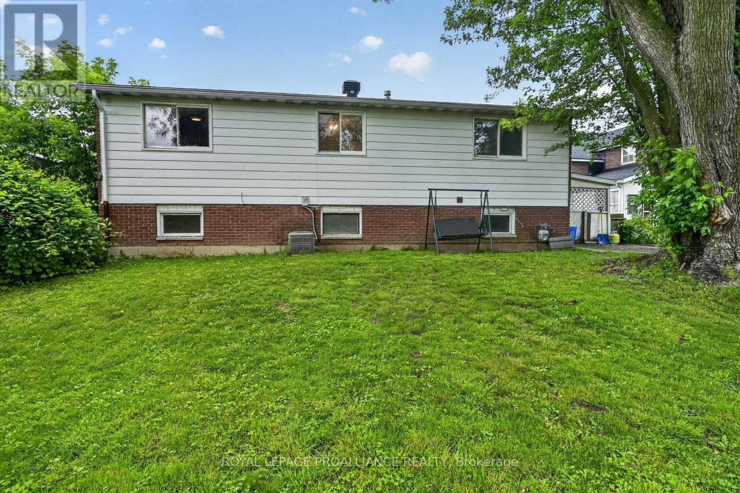 59 ABBOTT STREET - 25