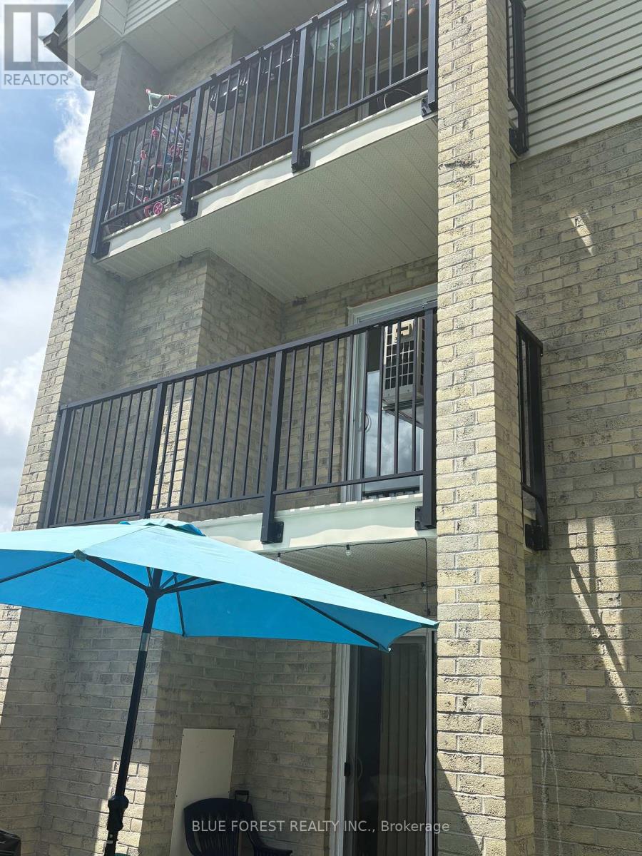 #210 727 DEVERON CRESCENT - 21