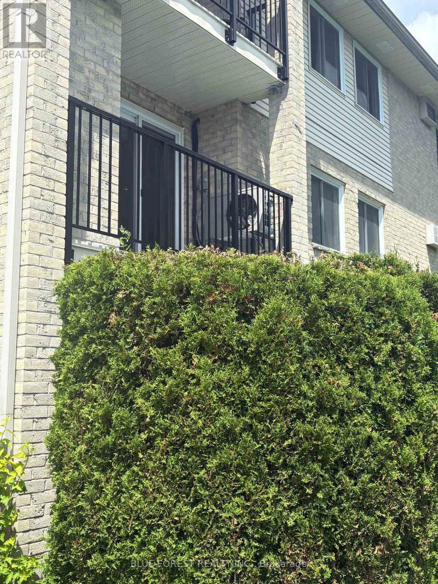 #210 727 DEVERON CRESCENT - 22