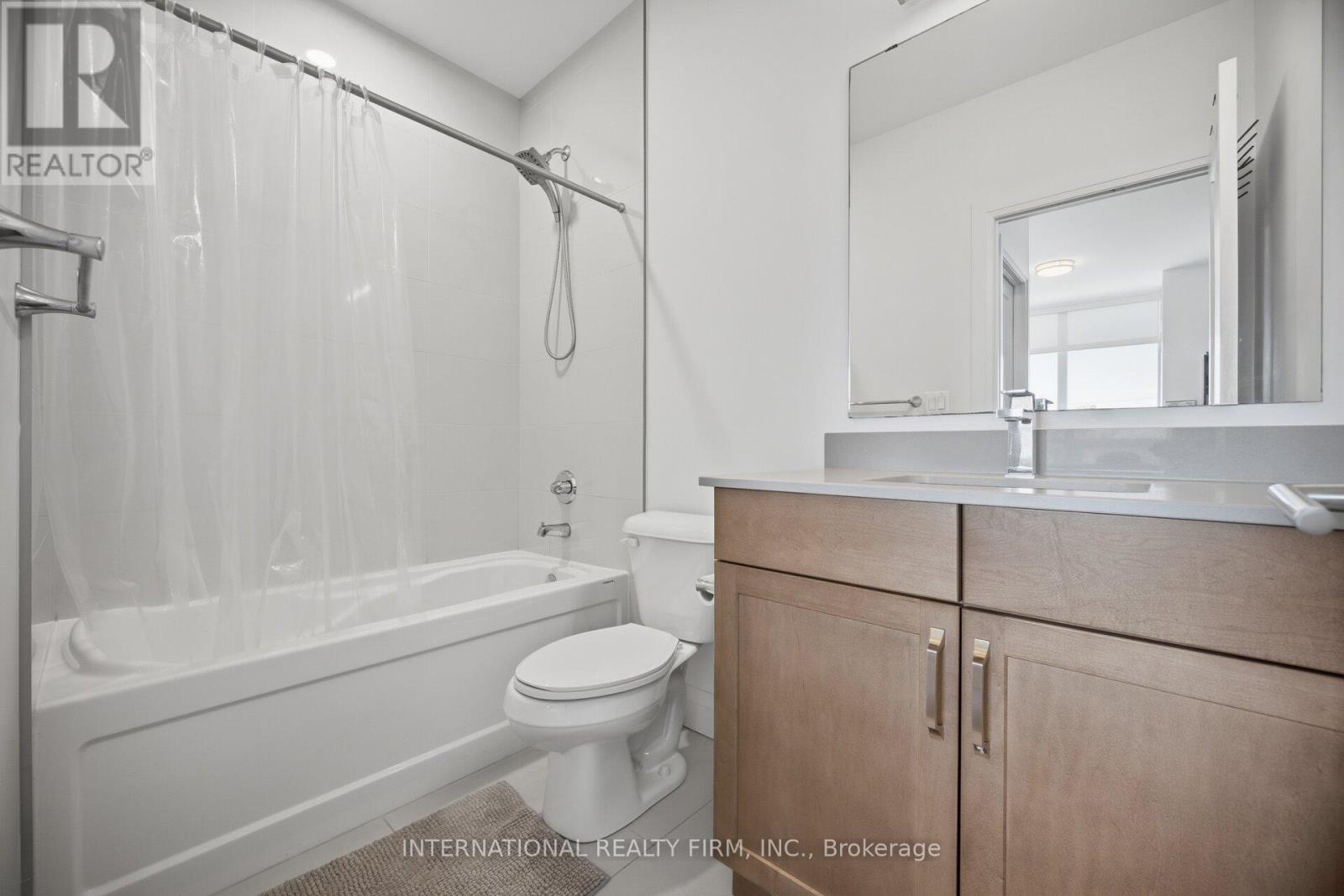 #211 399 QUEEN STREET S - 15
