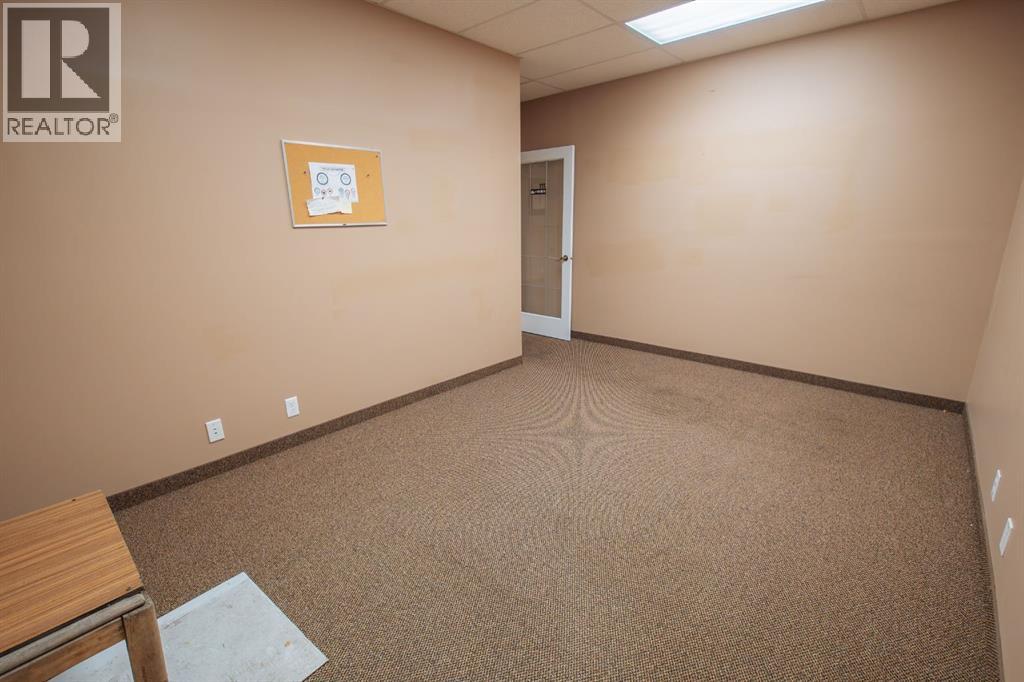 32 Westwinds Crescent Northeast - Photo 31