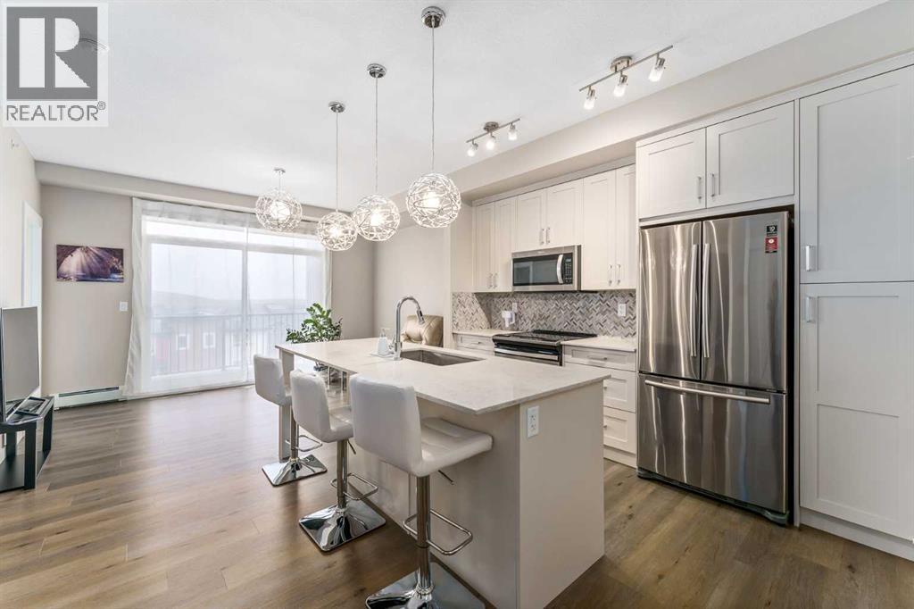#410 35 Walgrove Walk SE - 1