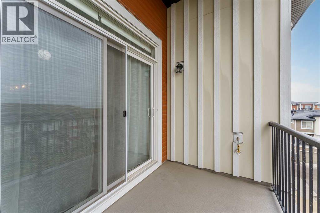 #410 35 Walgrove Walk SE - 19