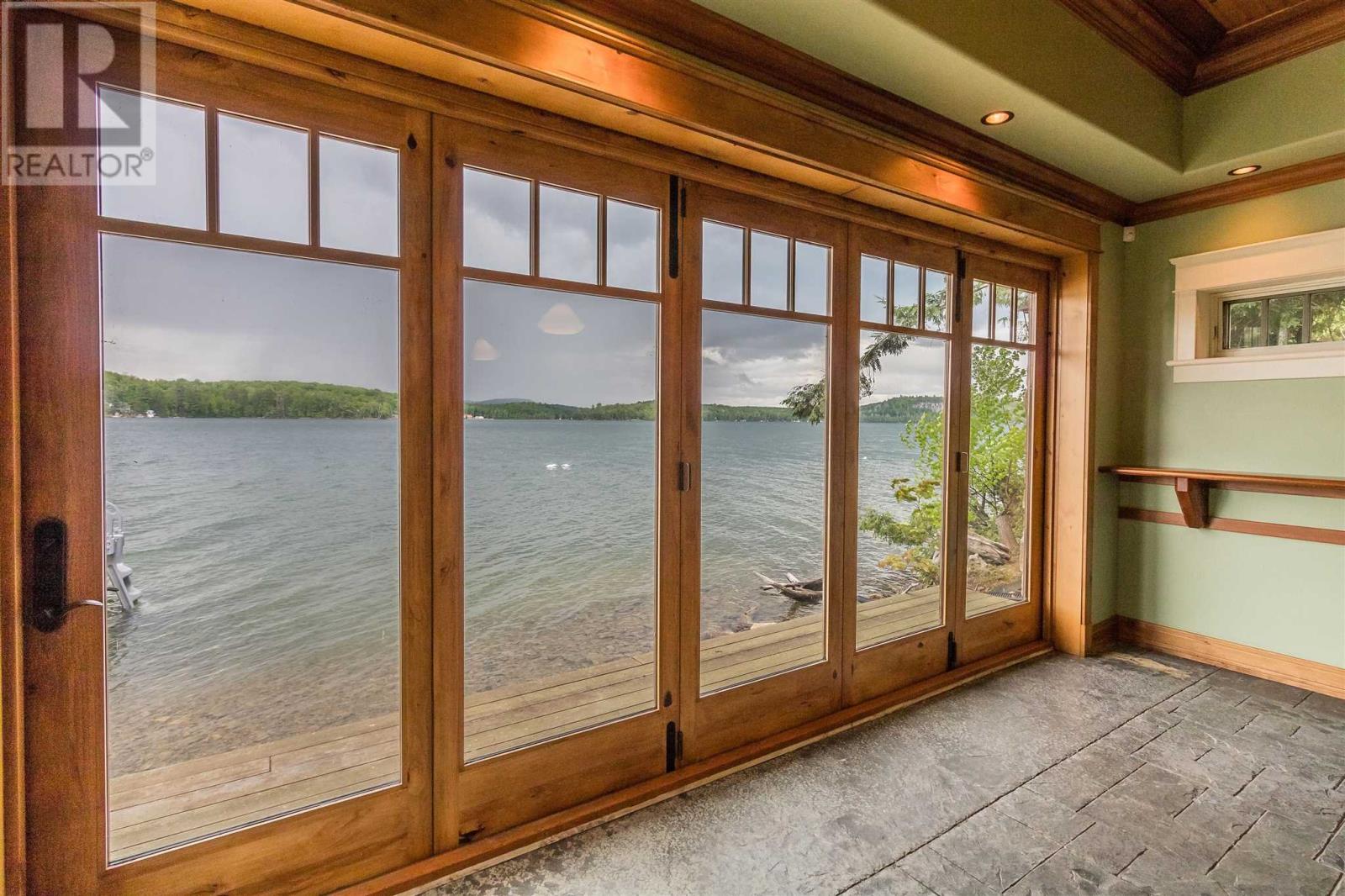 400 McCarrel Lake RD - 23