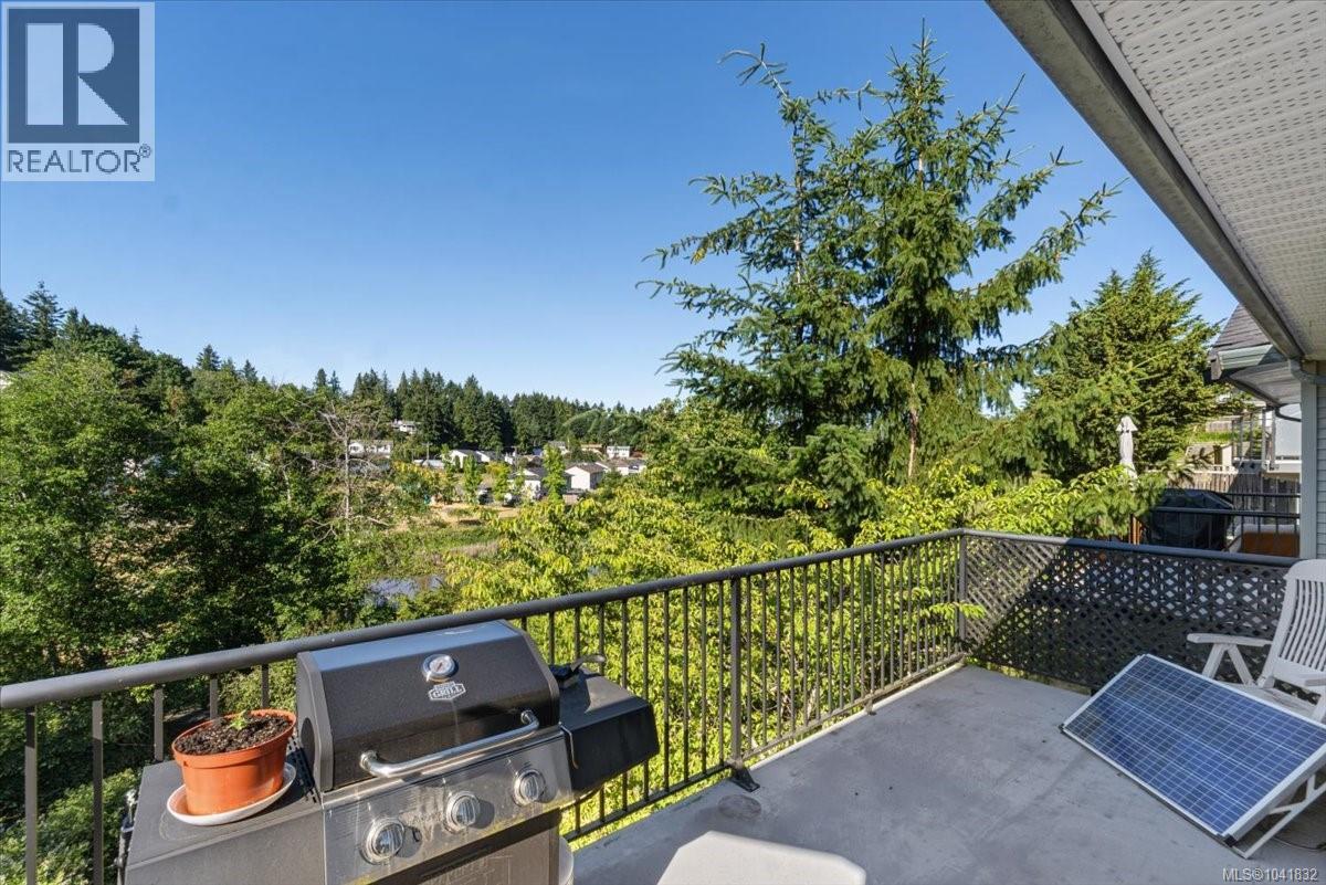 4755 Fairbrook Cres - 11