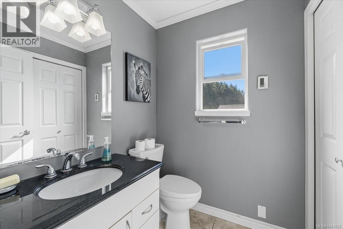 4755 Fairbrook Cres - 14
