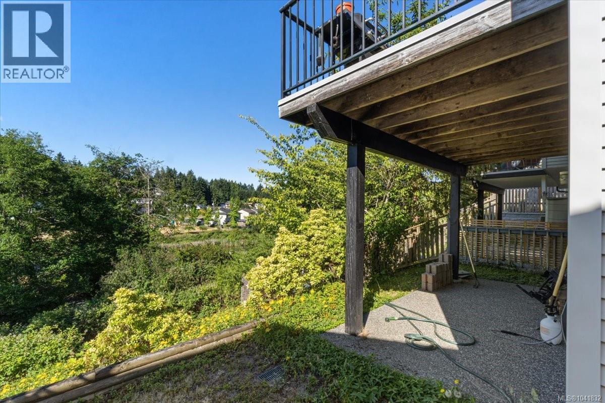 4755 Fairbrook Cres - 25