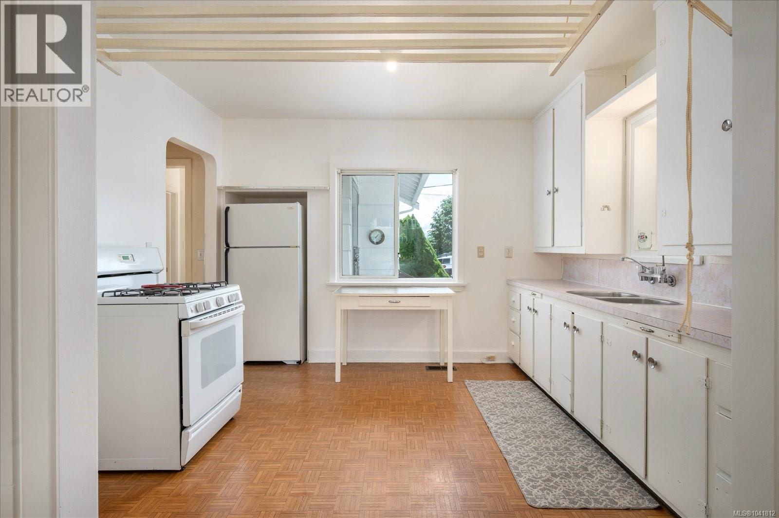 317 Baden Powell St - 8