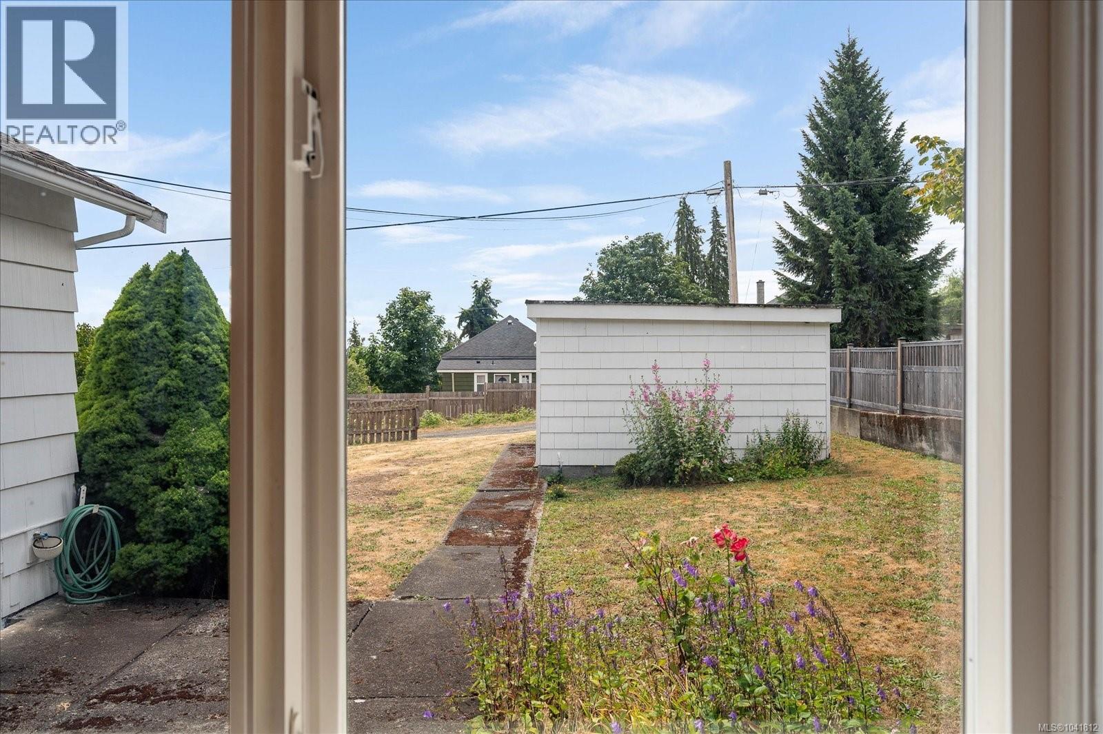 317 Baden Powell St - 15