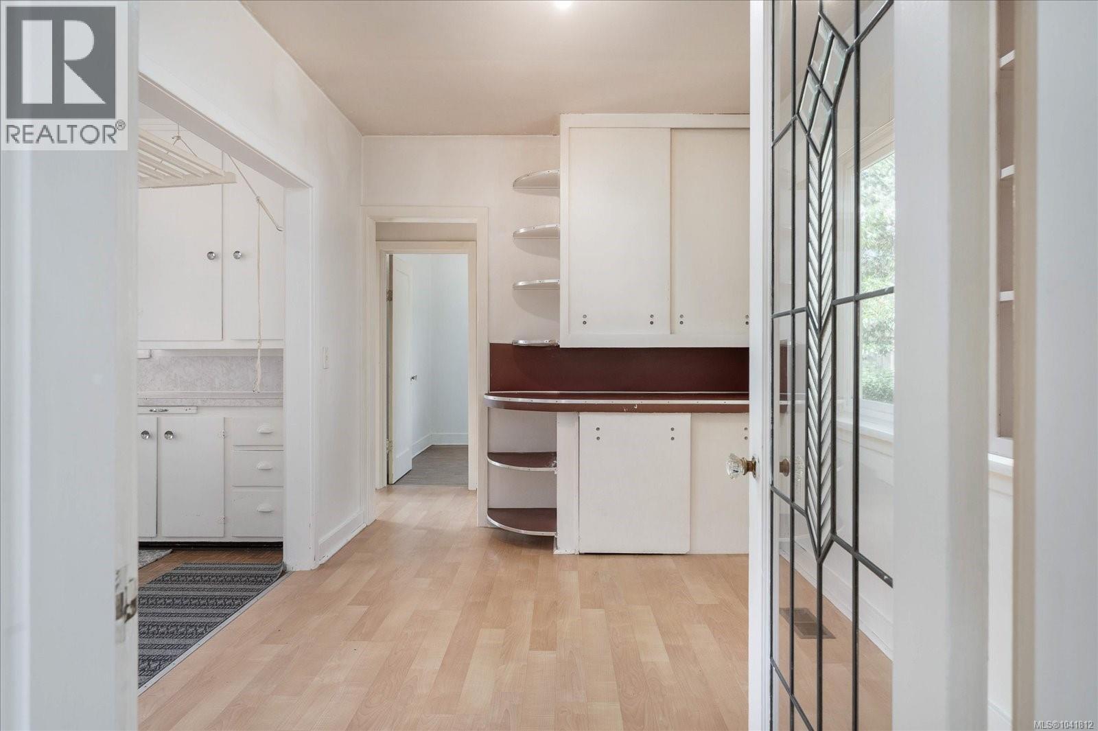 317 Baden Powell St - 6