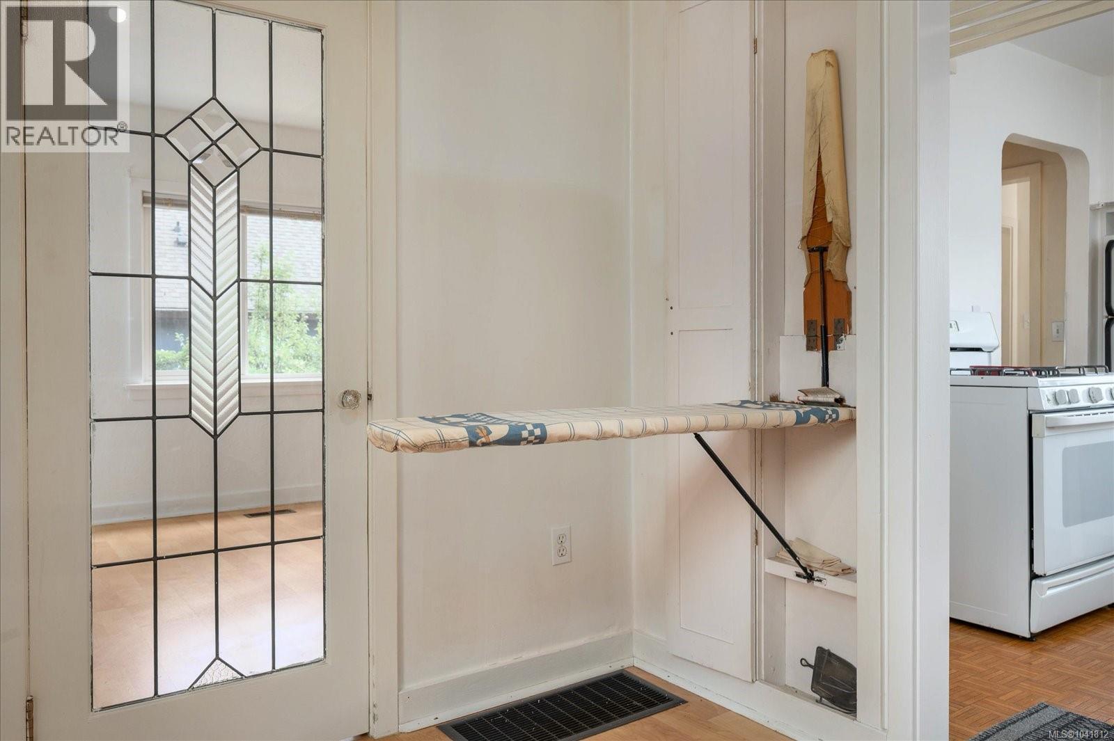 317 Baden Powell St - 5