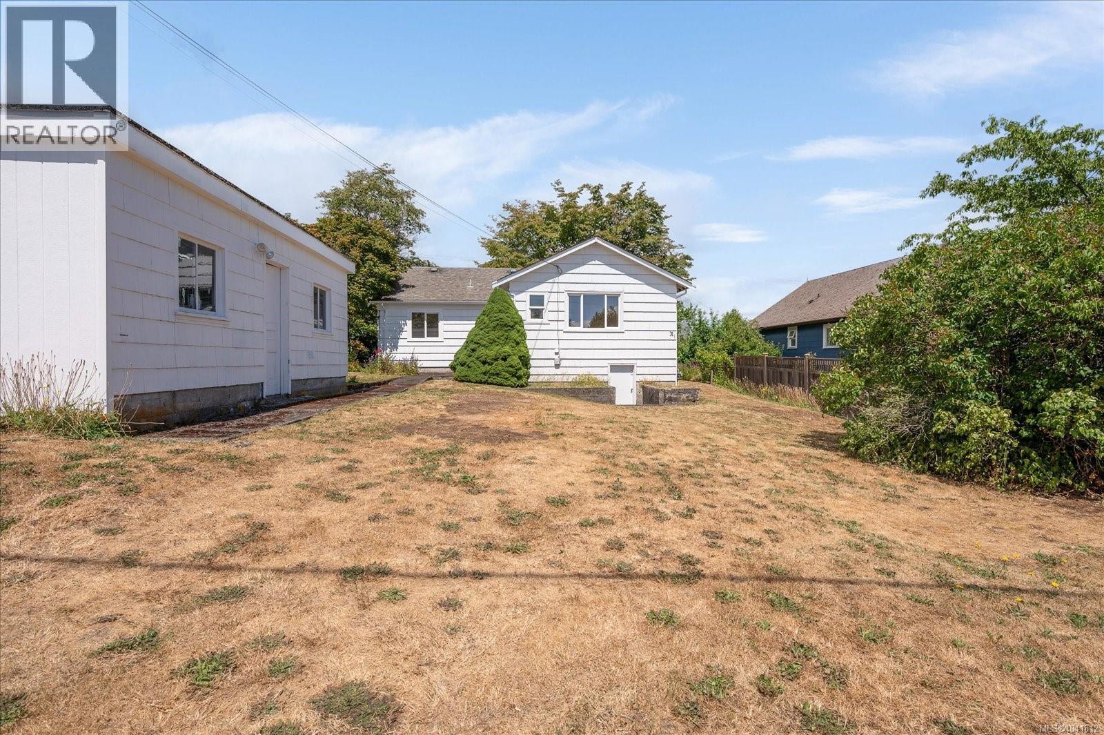 317 Baden Powell St - 33