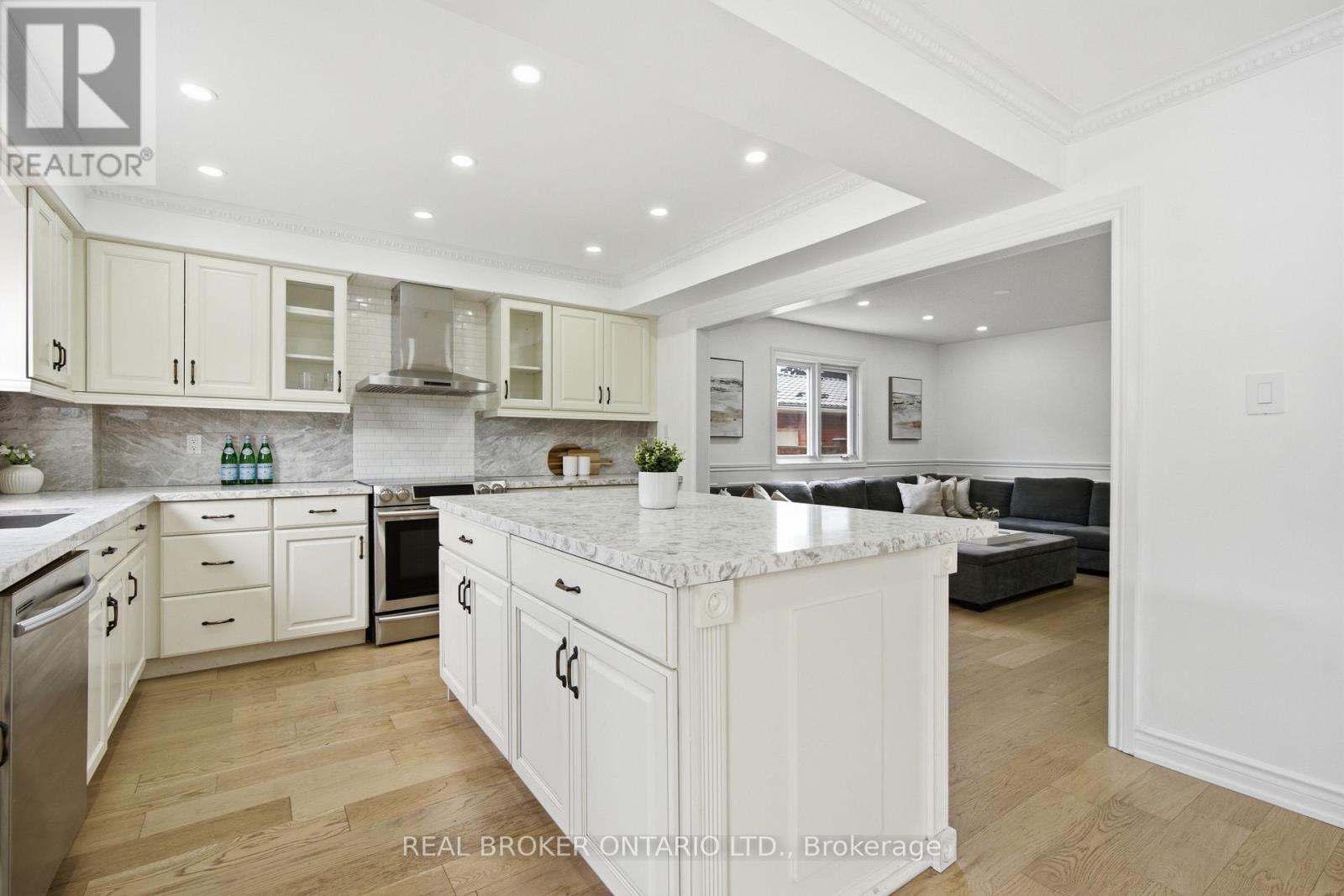 94 ROXANA AVENUE - 12