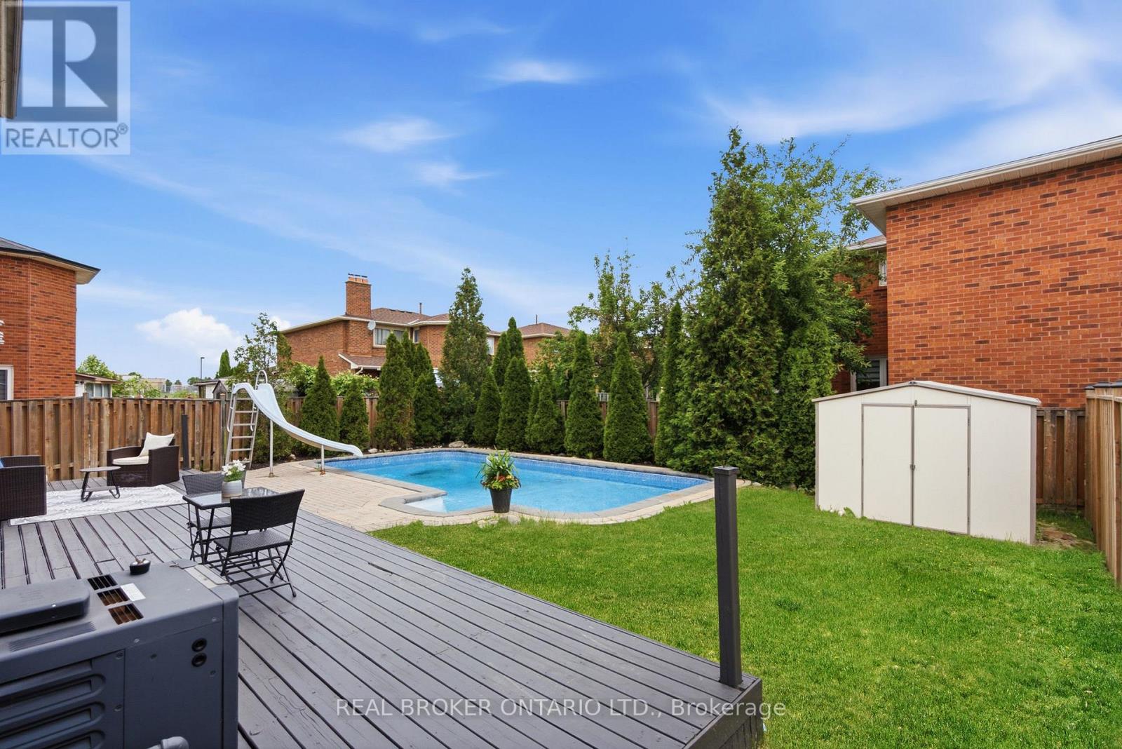 94 ROXANA AVENUE - 45