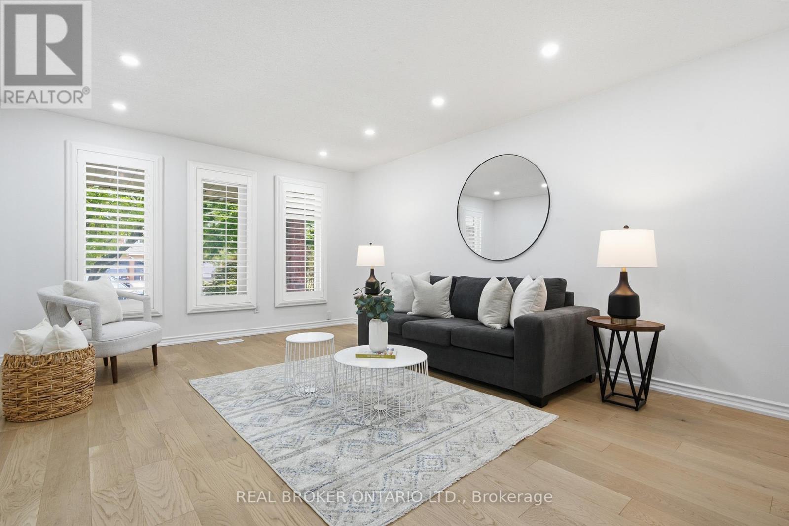 94 ROXANA AVENUE - 5