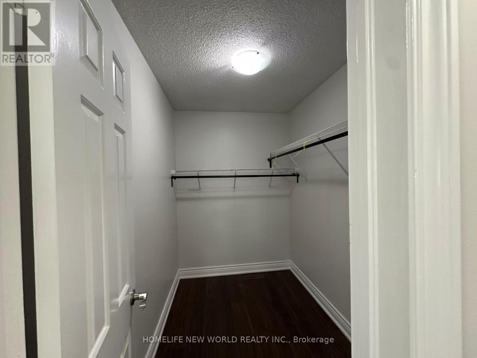 10 EPPING COURT - 12