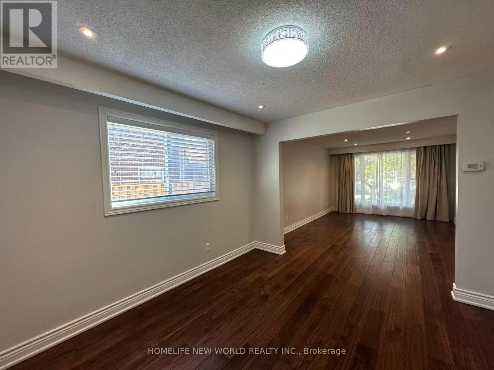 10 EPPING COURT - 5