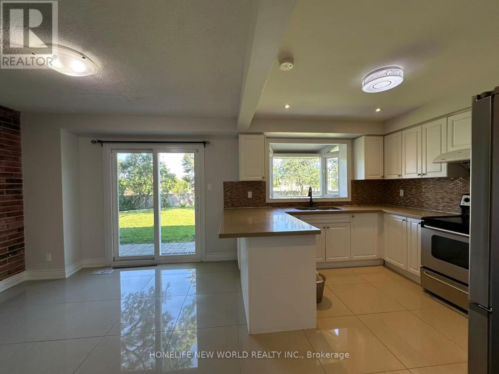10 EPPING COURT - 9