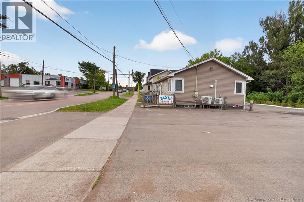 270 Mill Road - 24