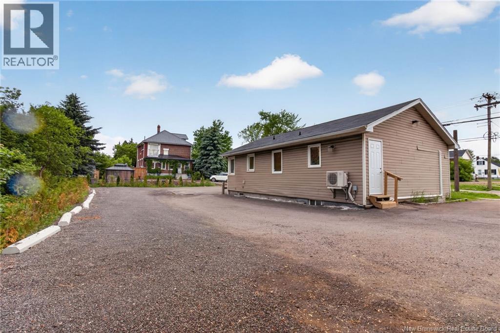 270 Mill Road - Image 28