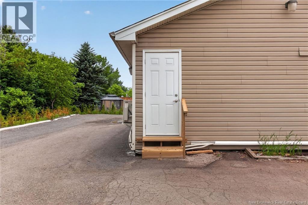 270 Mill Road - Image 30