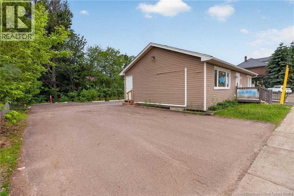 270 Mill Road - 37