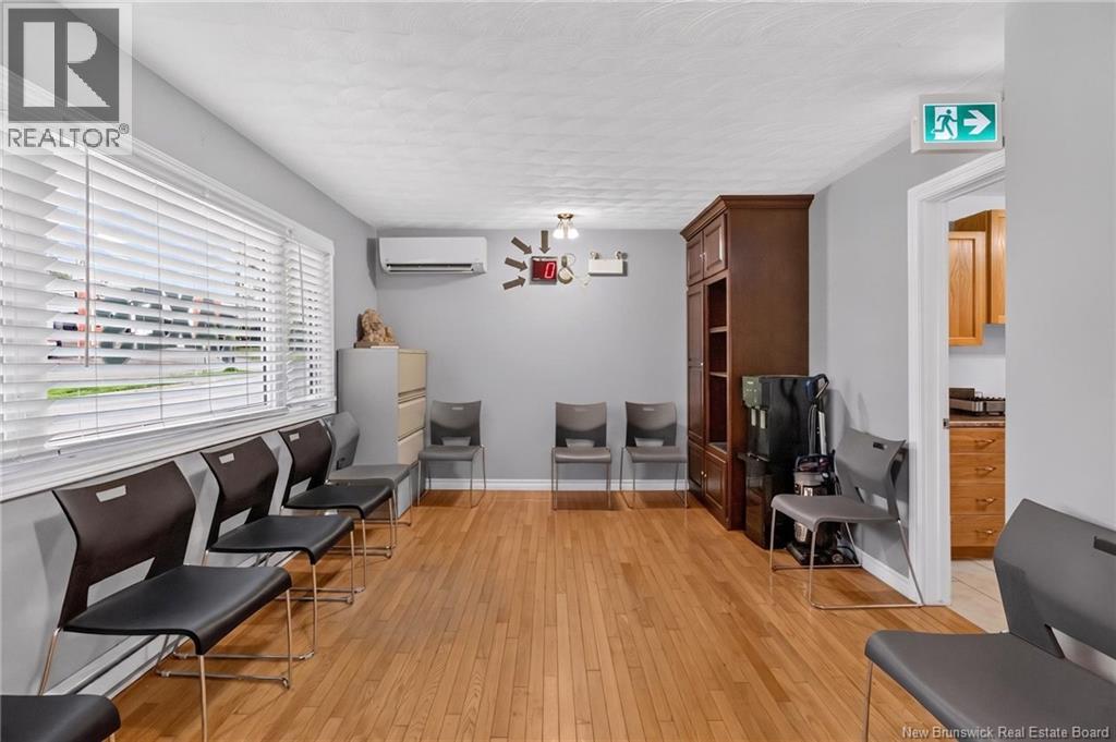 270 Mill Road - 4
