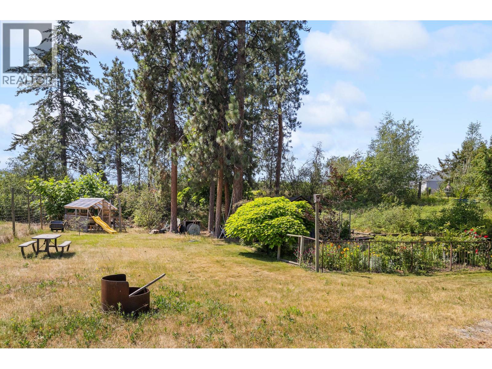  3885 Spiers Road, Kelowna