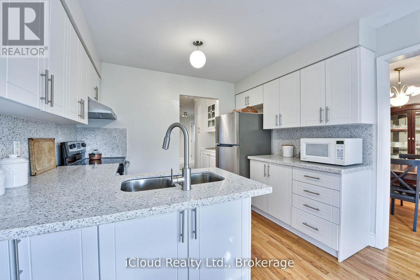 14 TIMBERLANE DRIVE - 18