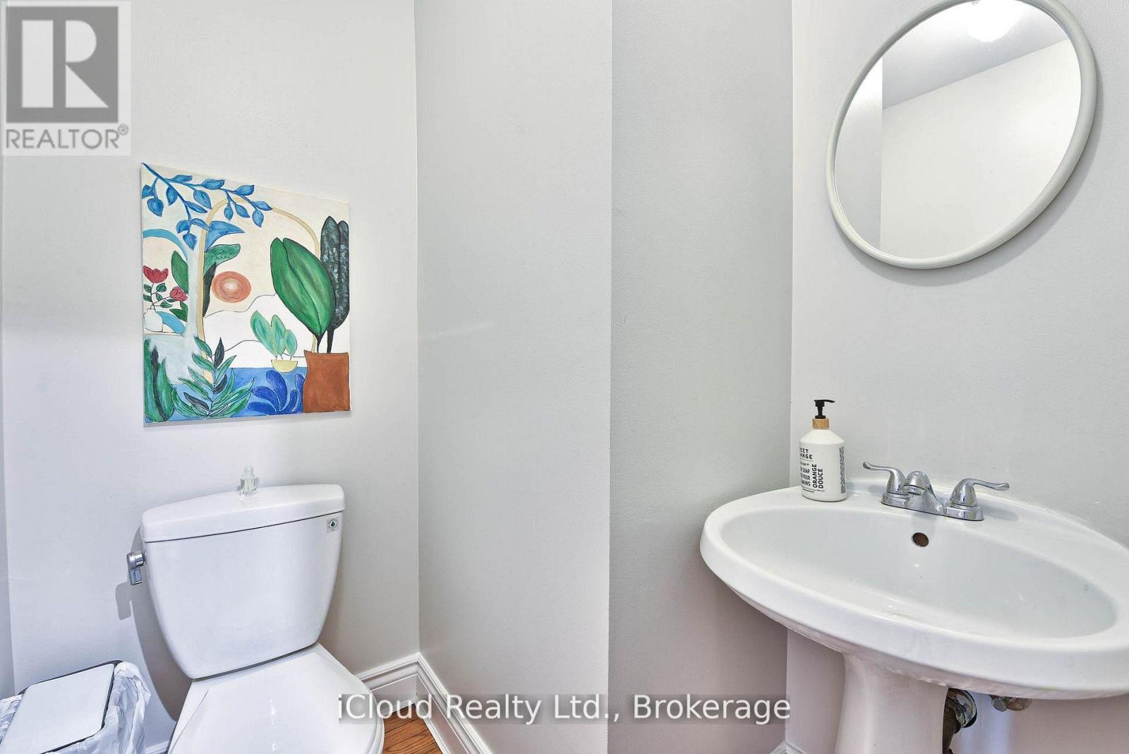 14 TIMBERLANE DRIVE - 24