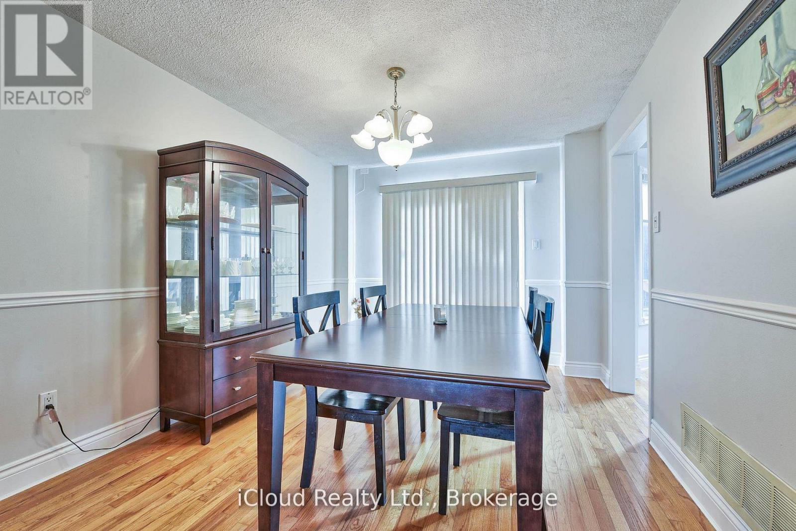 14 TIMBERLANE DRIVE - 30
