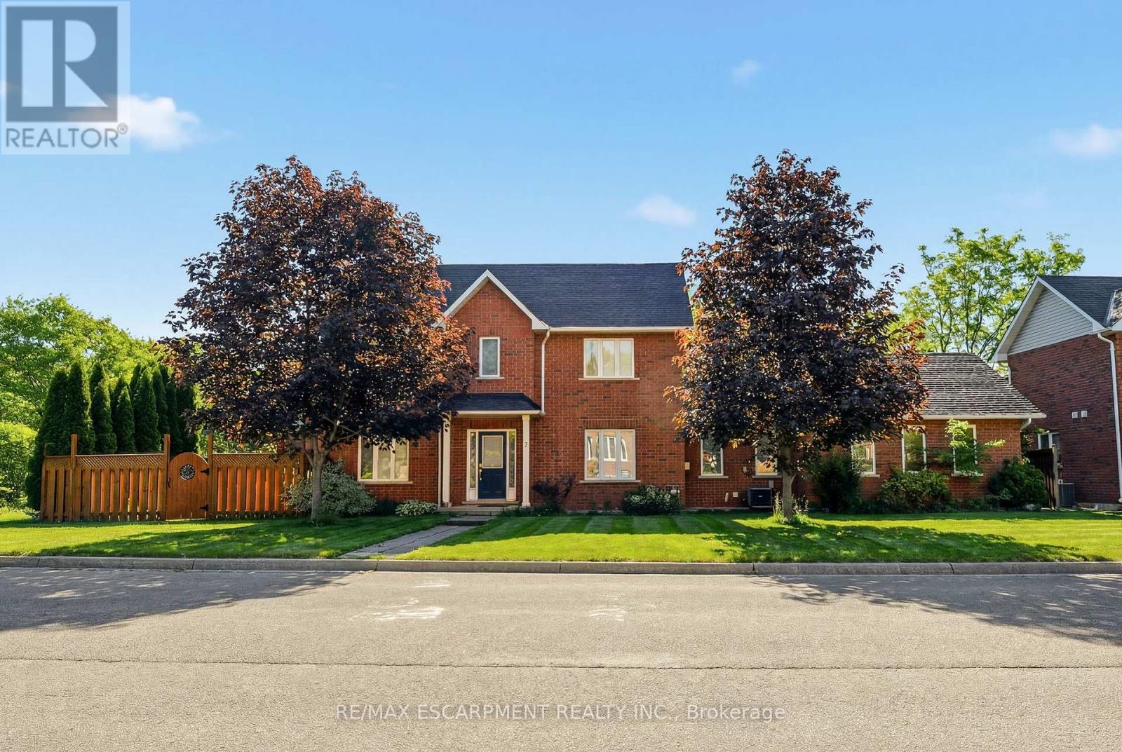 #7 1745 CREEK WAY - 2