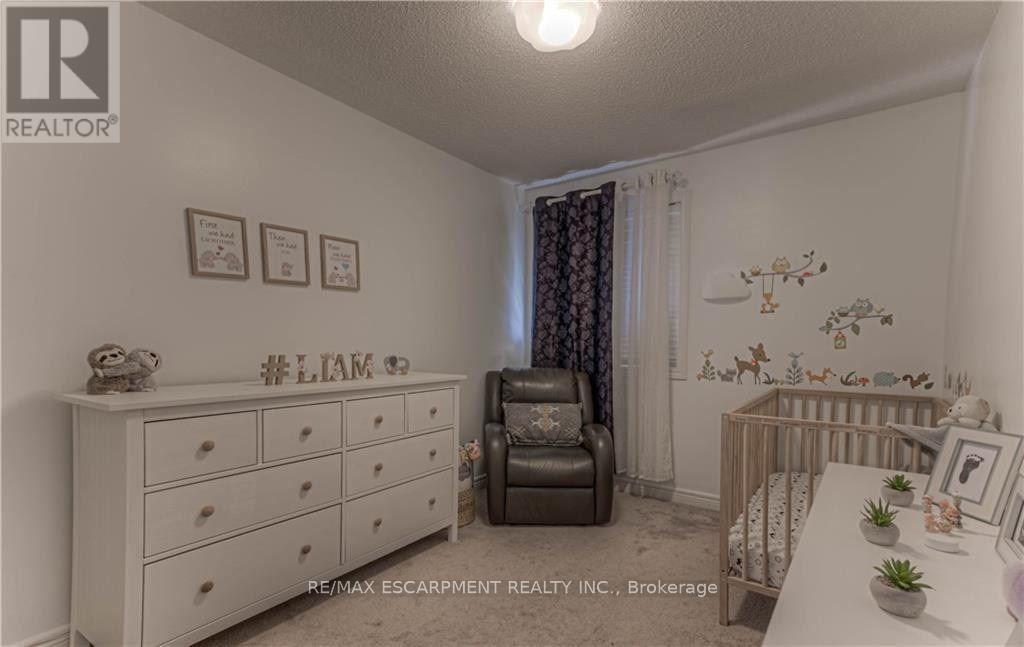 #7 1745 CREEK WAY - 23