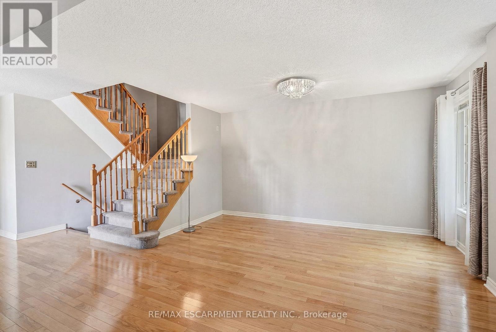 #7 1745 CREEK WAY - 8