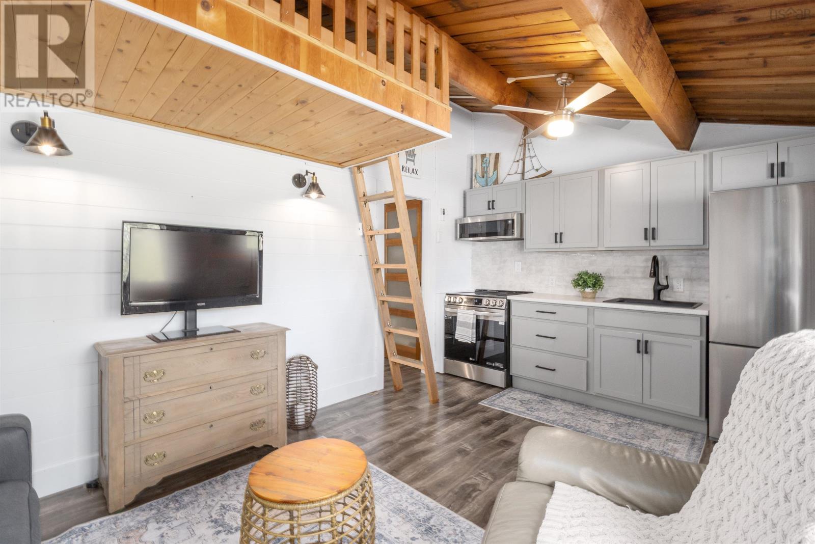 #17 168 Shore Club Road - 8