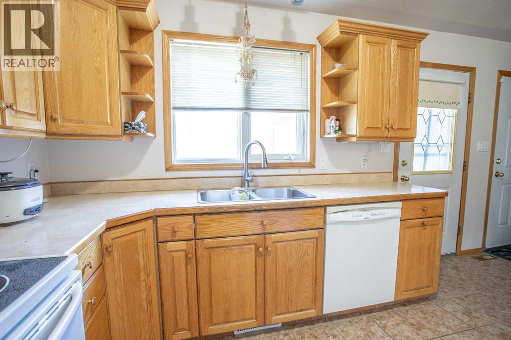 10415 106 Street - 10