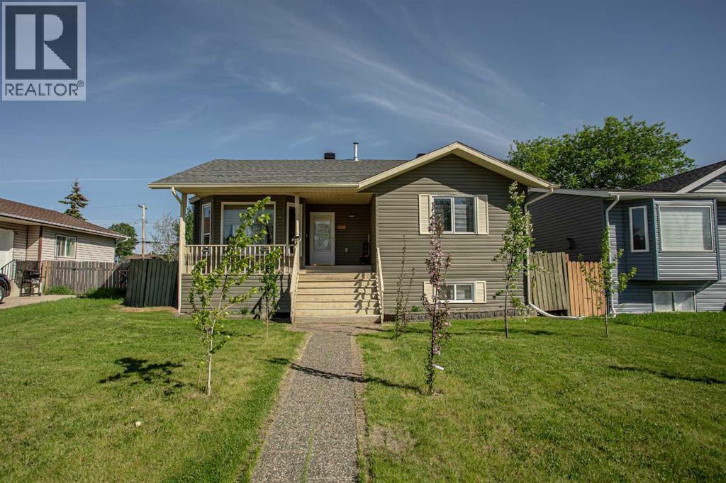 10415 106 Street - 40