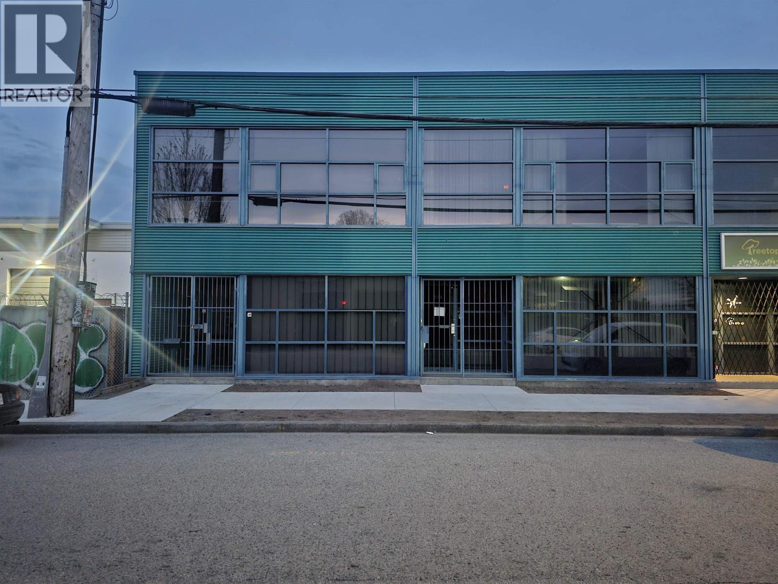 1262 VERNON DRIVE, Vancouver — photo 2