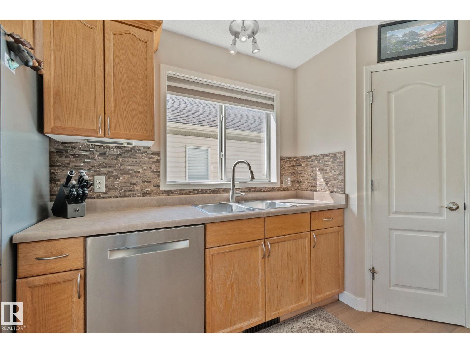 591 Byrne CR SW - 17